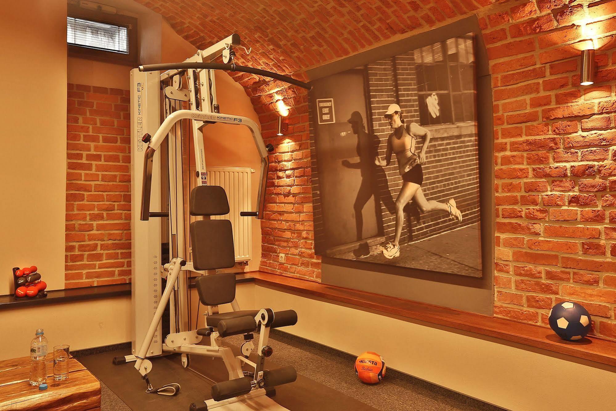 Hotel Amber 3*